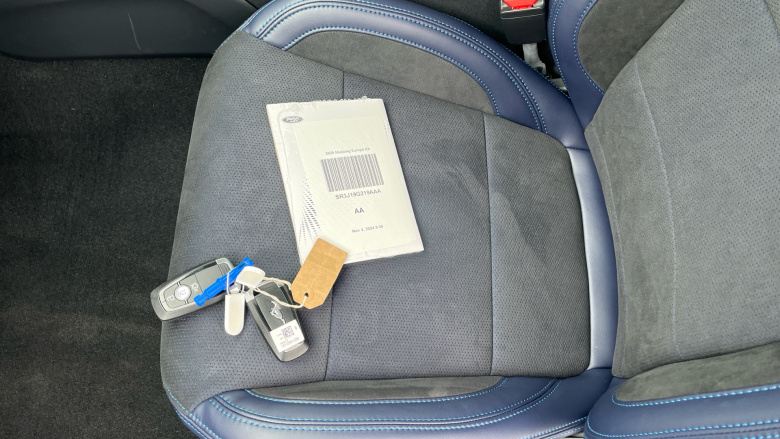 Ford Mustang 5.0 V8 Dark Horse 2dr Petrol Coupe